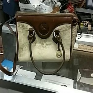 Dooney & Bourke Women's Leather Purse